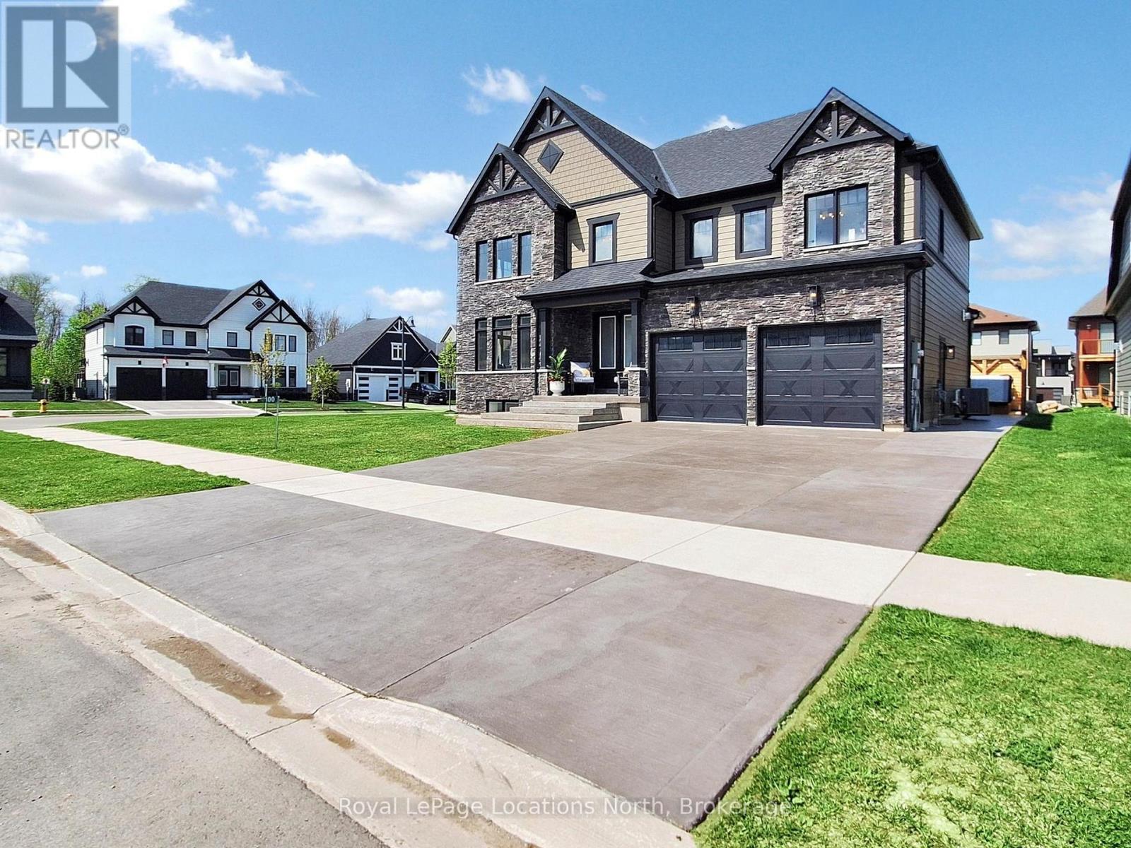 100 Reed Way, Blue Mountains, Ontario  L9Y 4P5 - Photo 2 - X13717228