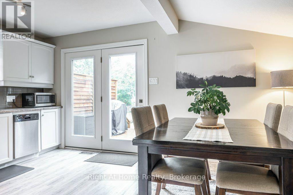 386 Albert Street, Stratford, Ontario N5A 3L1 - Photo 16 - X13717270