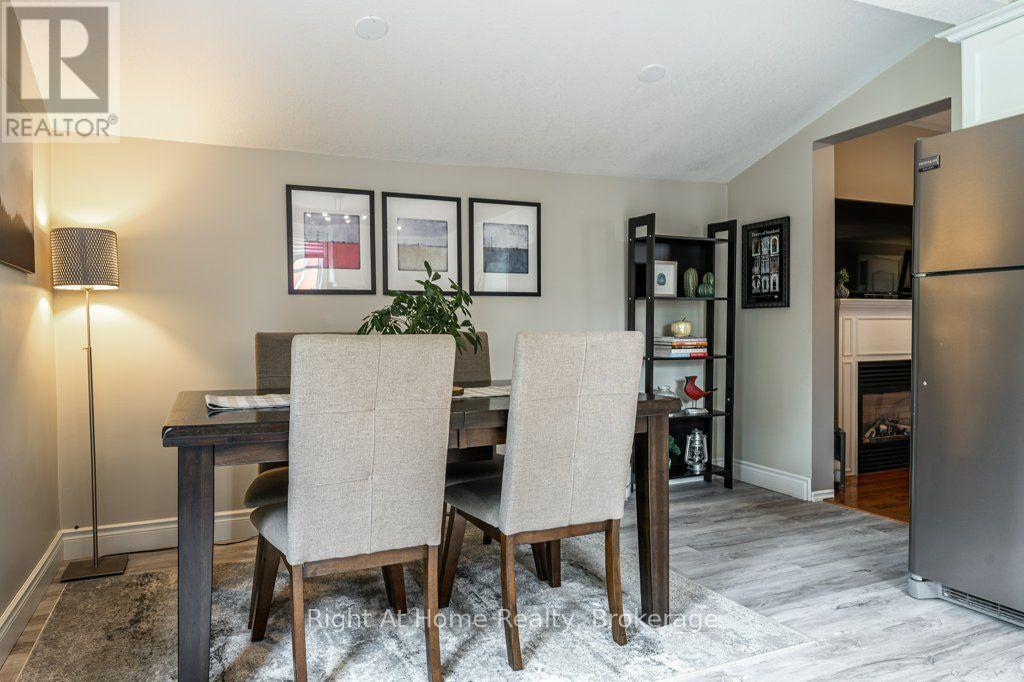 386 Albert Street, Stratford, Ontario N5A 3L1 - Photo 19 - X13717270