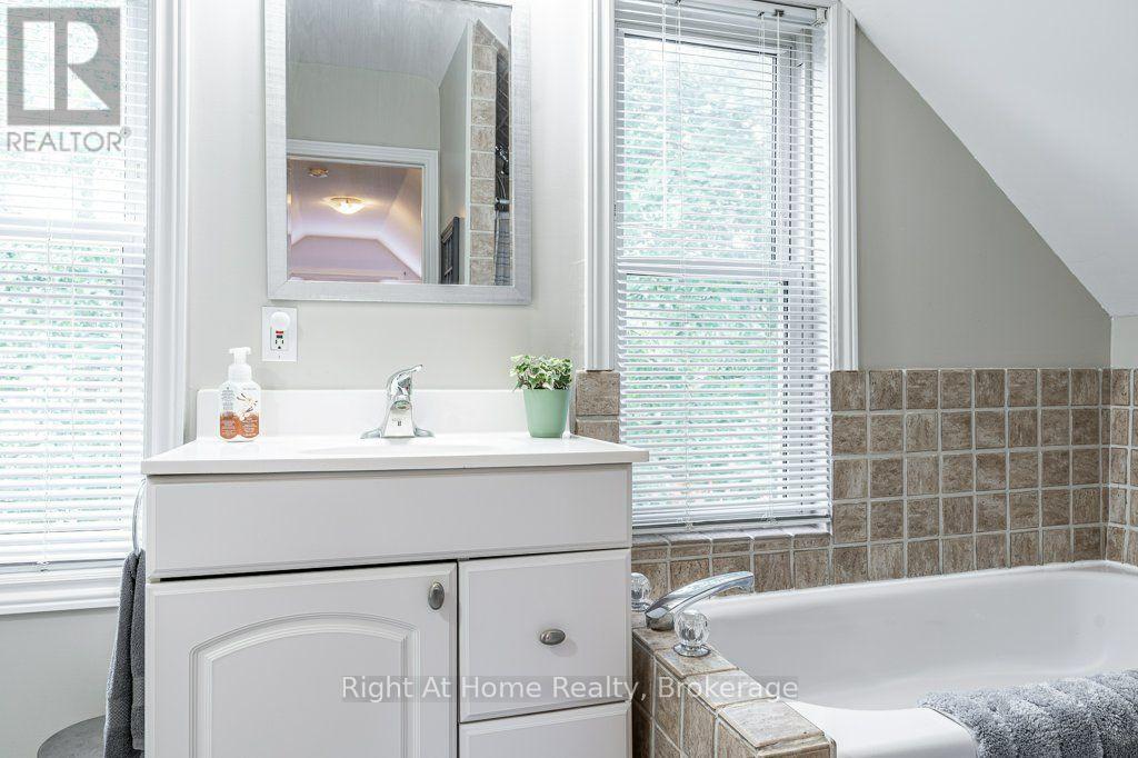386 Albert Street, Stratford, Ontario N5A 3L1 - Photo 28 - X13717270