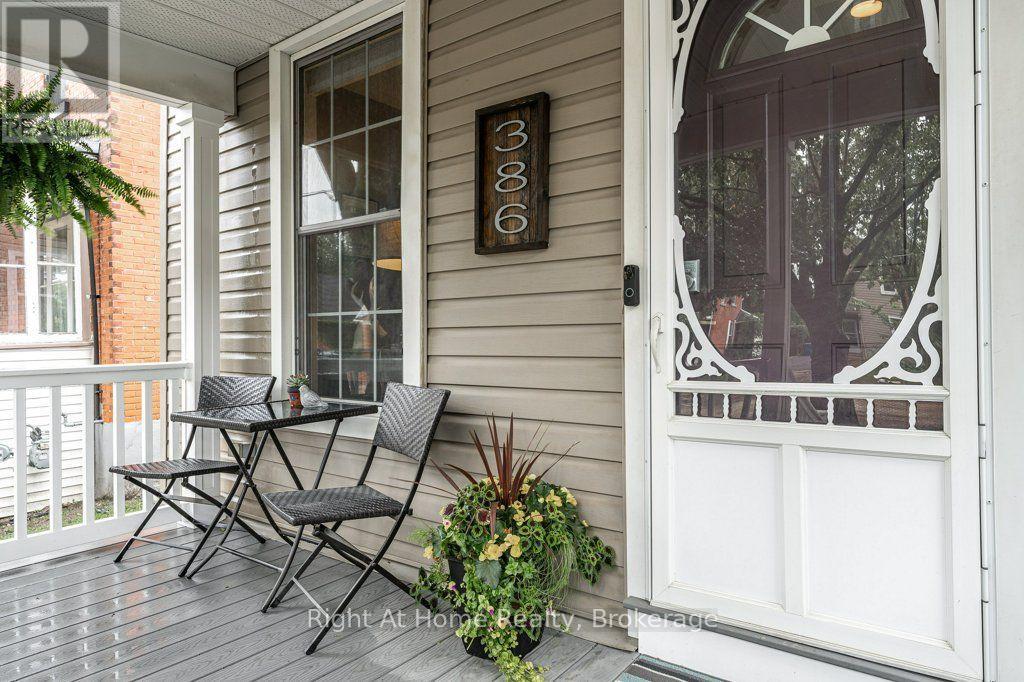 386 Albert Street, Stratford, Ontario N5A 3L1 - Photo 4 - X13717270