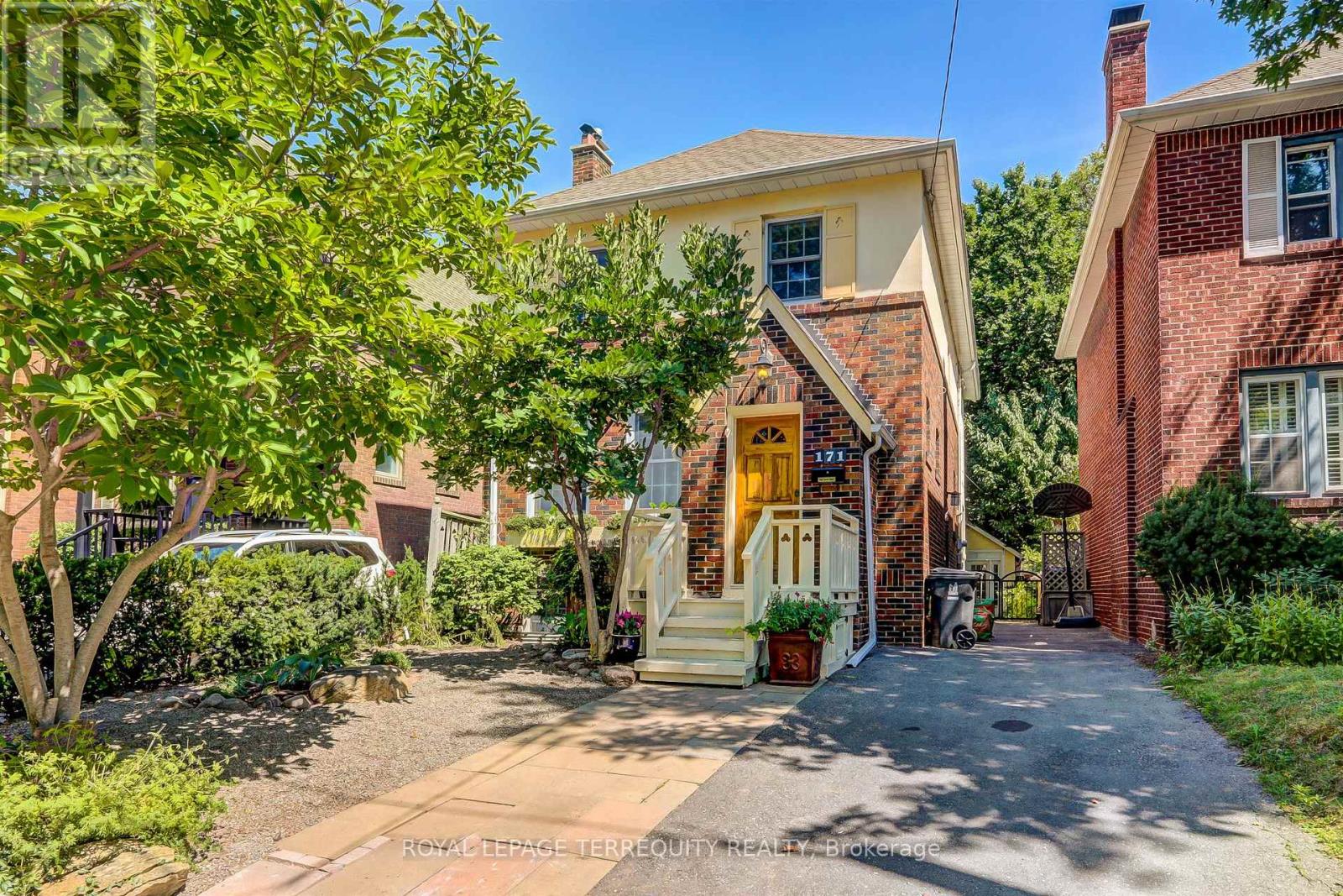 171 Colin Avenue, Toronto, Ontario  M5P 2C5 - Photo 1 - C13717148