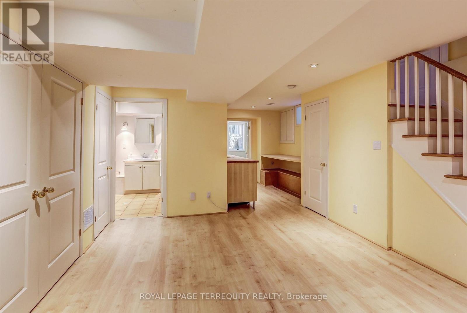171 Colin Avenue, Toronto, Ontario  M5P 2C5 - Photo 18 - C13717148