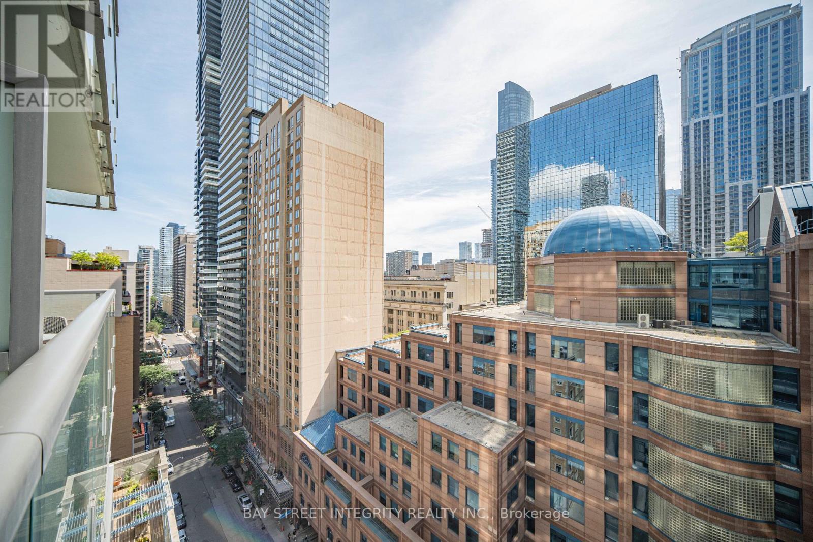 1406 - 38 Grenville Street, Toronto, Ontario  M4Y 1A5 - Photo 8 - C13717244
