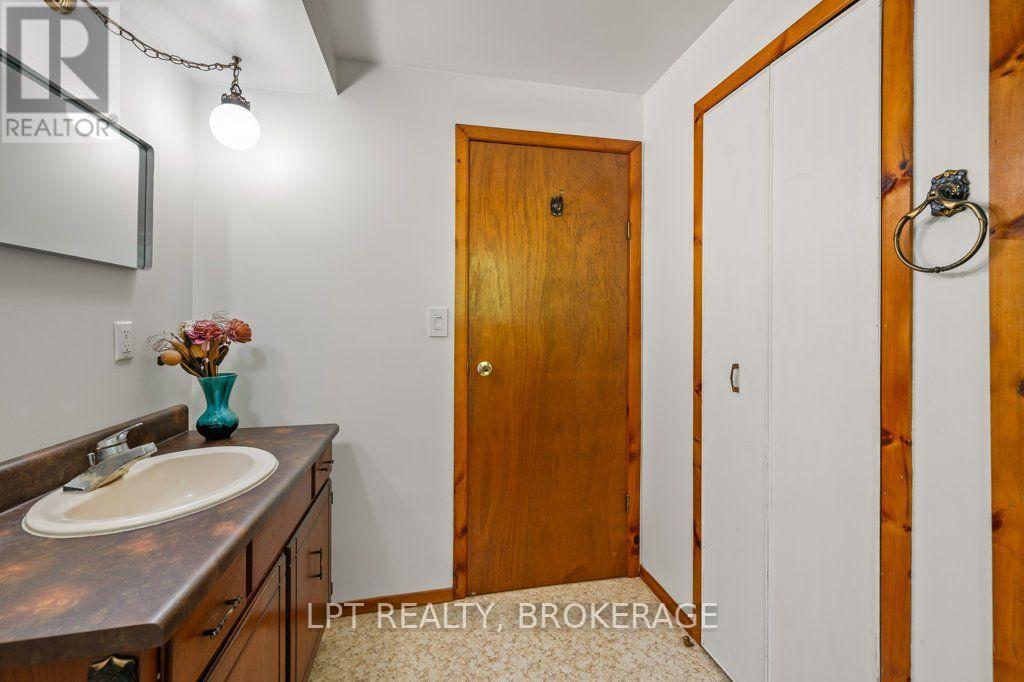 1922 Dover Road, Frontenac, Ontario  K0H 1M0 - Photo 17 - X13717268