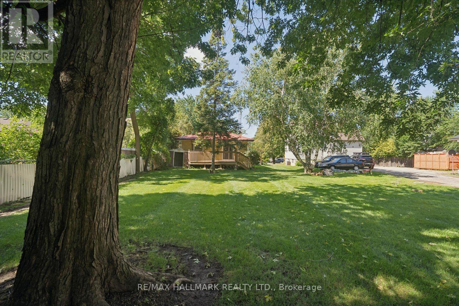 51 Allister Avenue, Toronto, Ontario M1M 3L2 - Photo 38 - E13717208