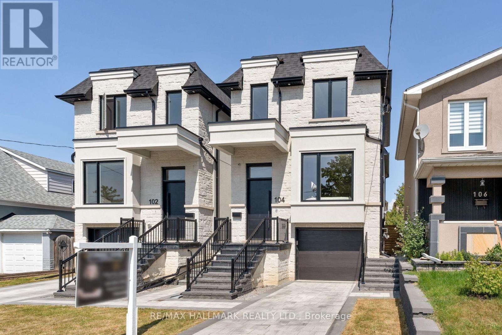 104 Yardley Avenue, Toronto, Ontario M4B 2B1 - Photo 2 - E13717216