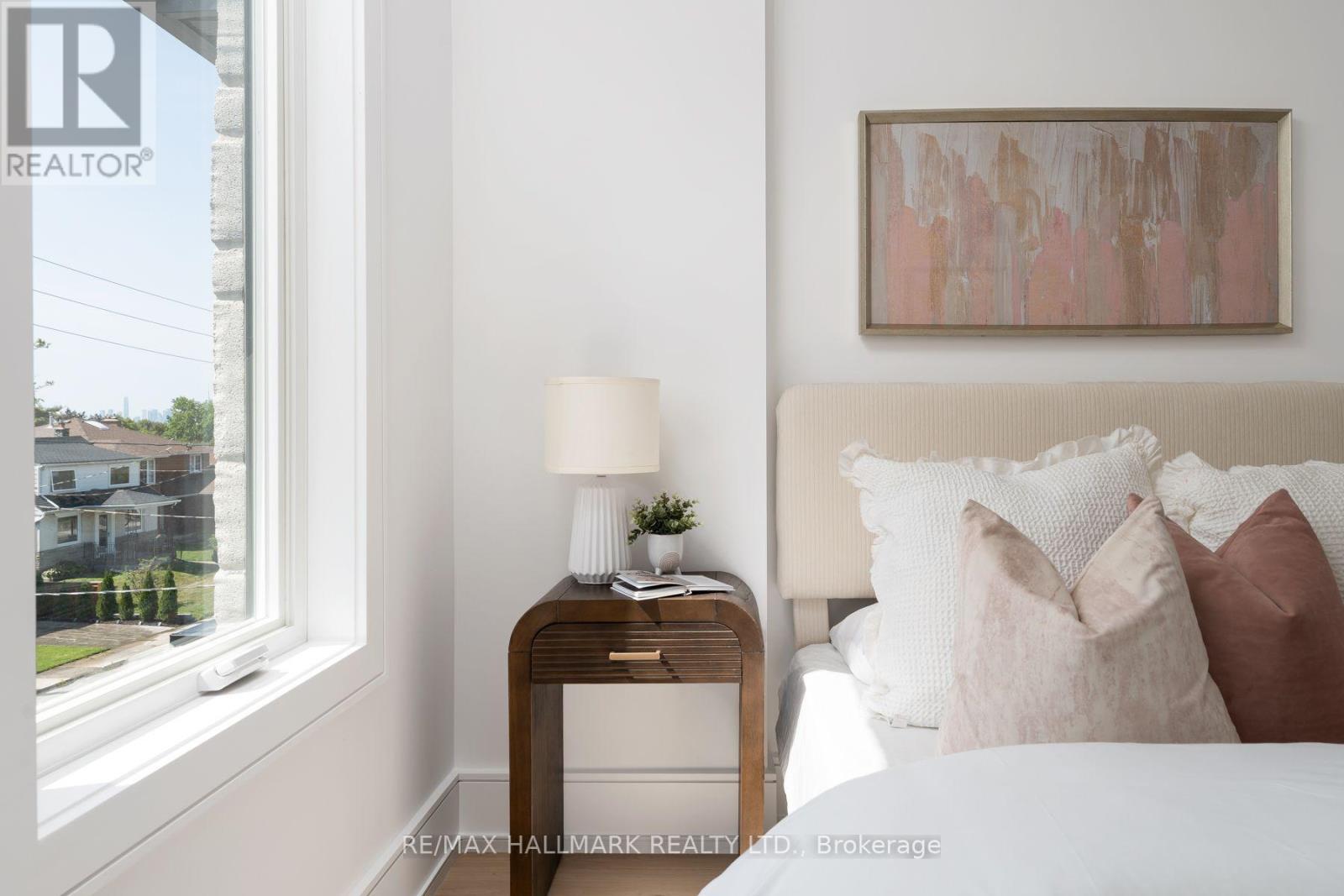 104 Yardley Avenue, Toronto, Ontario M4B 2B1 - Photo 39 - E13717216