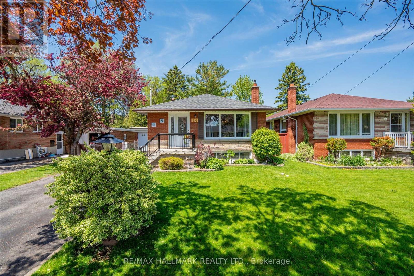 14 Fintona Avenue, Toronto, Ontario  M1E 1V3 - Photo 1 - E13717266