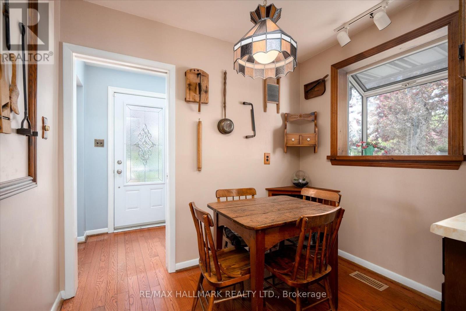 14 Fintona Avenue, Toronto, Ontario  M1E 1V3 - Photo 13 - E13717266