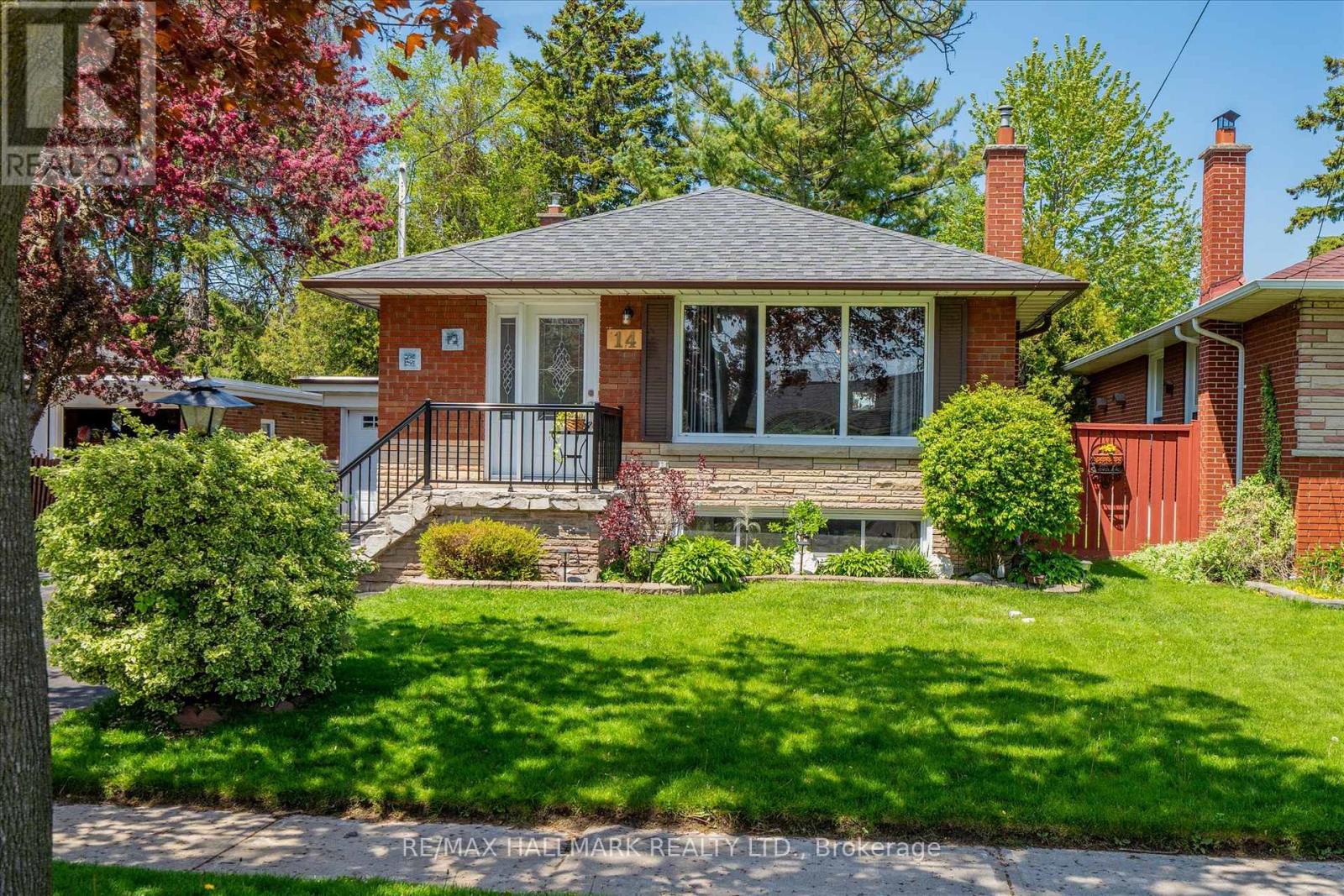 14 Fintona Avenue, Toronto, Ontario  M1E 1V3 - Photo 2 - E13717266