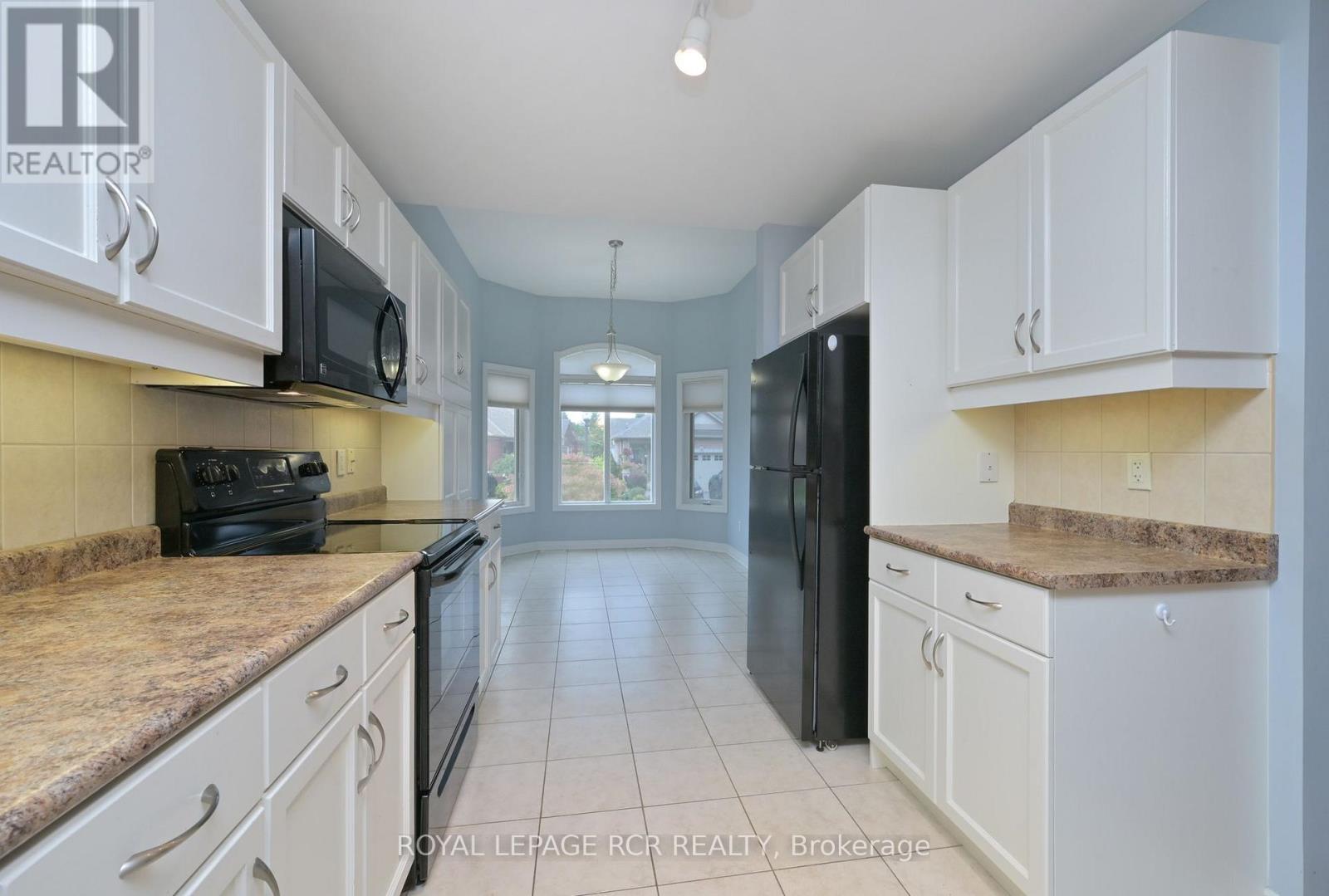 6 Artisan Lane, New Tecumseth, Ontario  L9R 2G1 - Photo 8 - N13717146