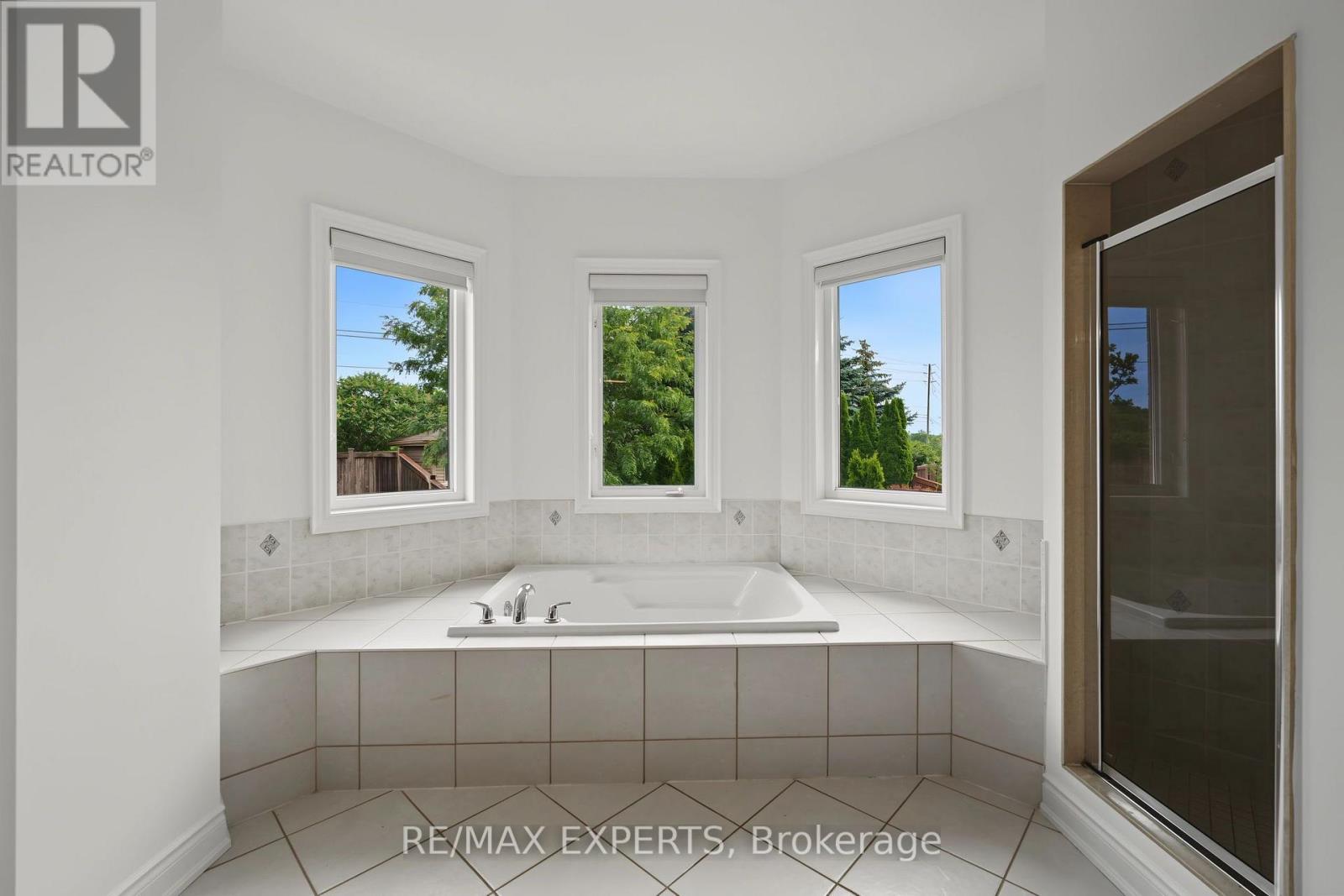 12 Sweet Valerie Court, Vaughan, Ontario  L6A 0C6 - Photo 26 - N13717220
