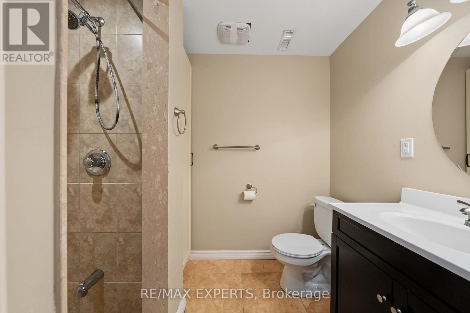 12 Sweet Valerie Court, Vaughan, Ontario  L6A 0C6 - Photo 41 - N13717220