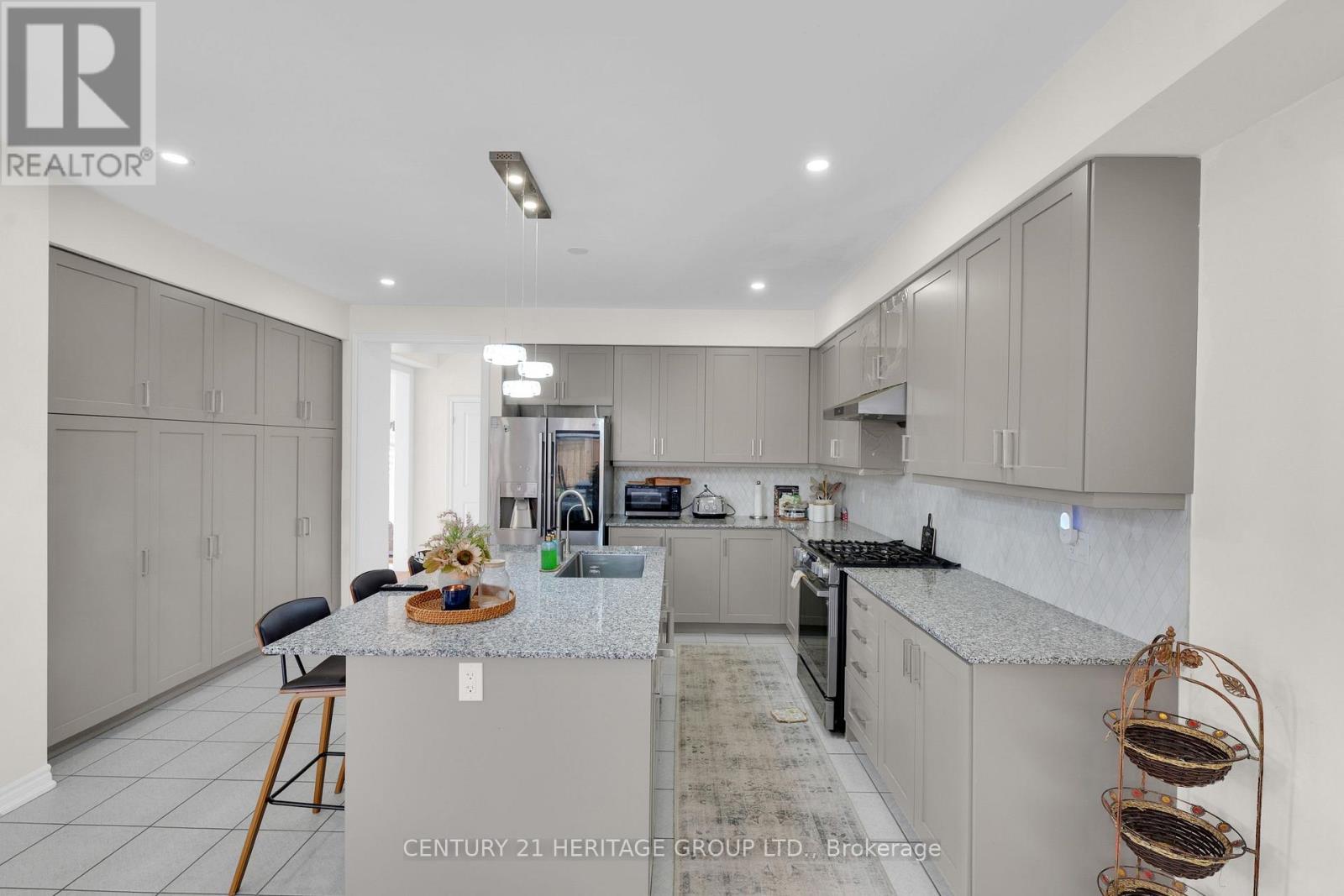 102 Nottingham Road, Barrie, Ontario  L9J 0L5 - Photo 16 - S13717160