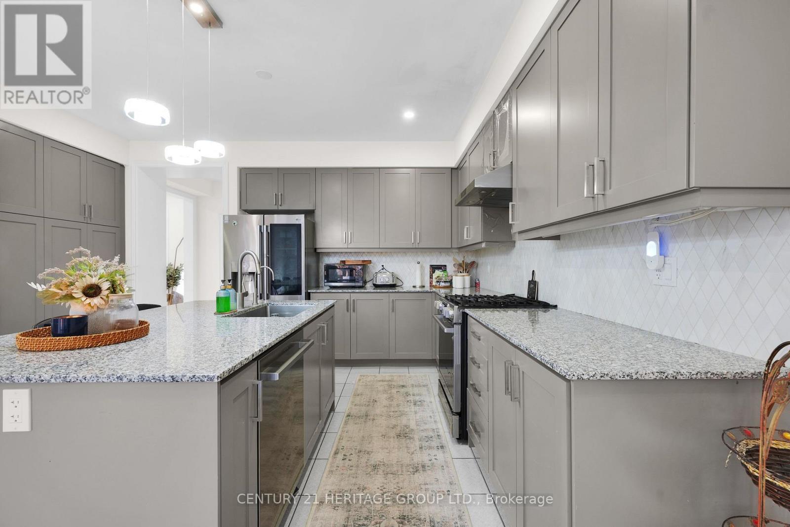 102 Nottingham Road, Barrie, Ontario  L9J 0L5 - Photo 18 - S13717160