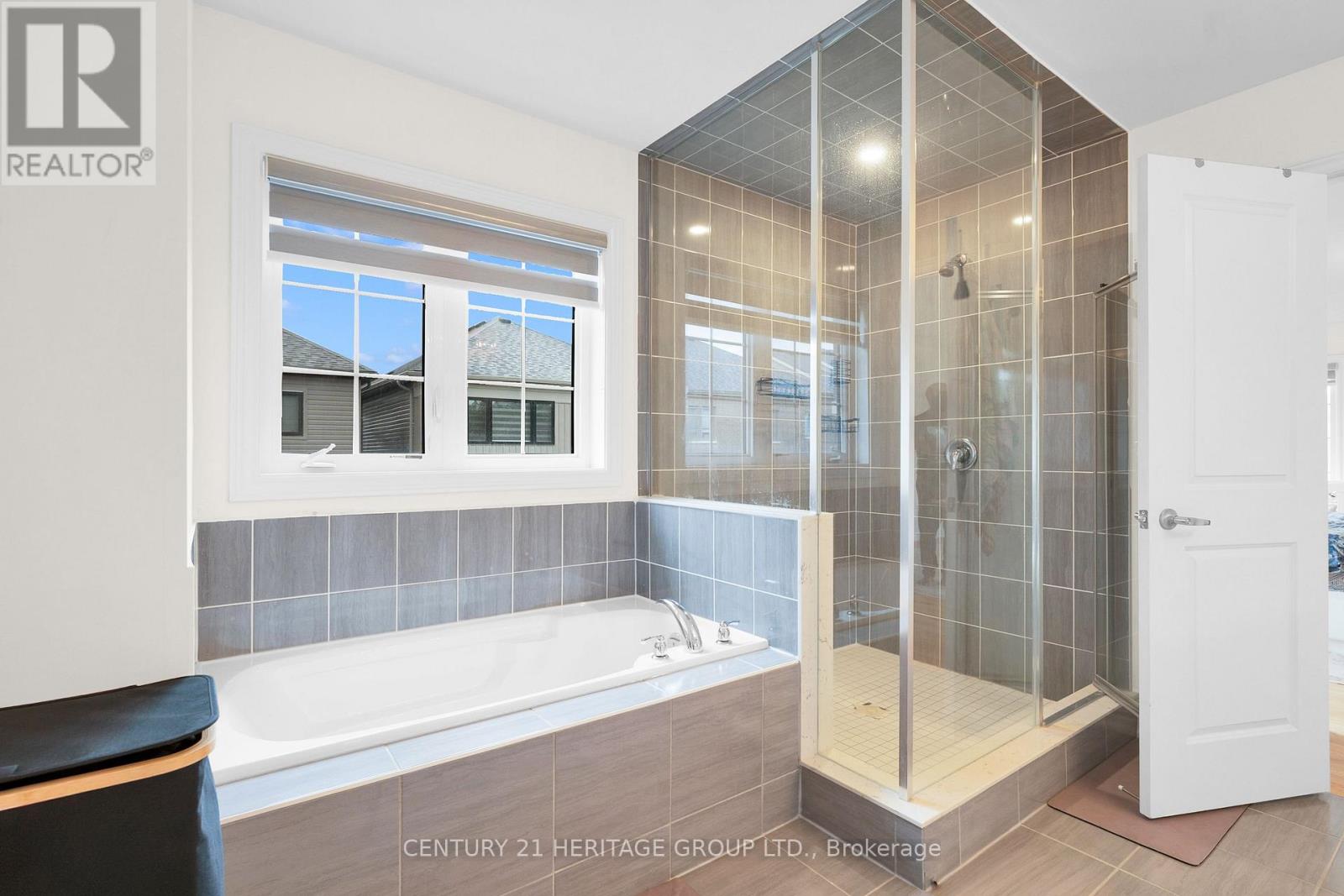 102 Nottingham Road, Barrie, Ontario  L9J 0L5 - Photo 27 - S13717160