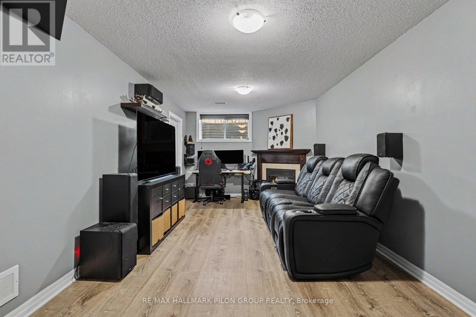 673 Spring Valley Drive, Ottawa, Ontario  K1W 0C7 - Photo 20 - X13717136