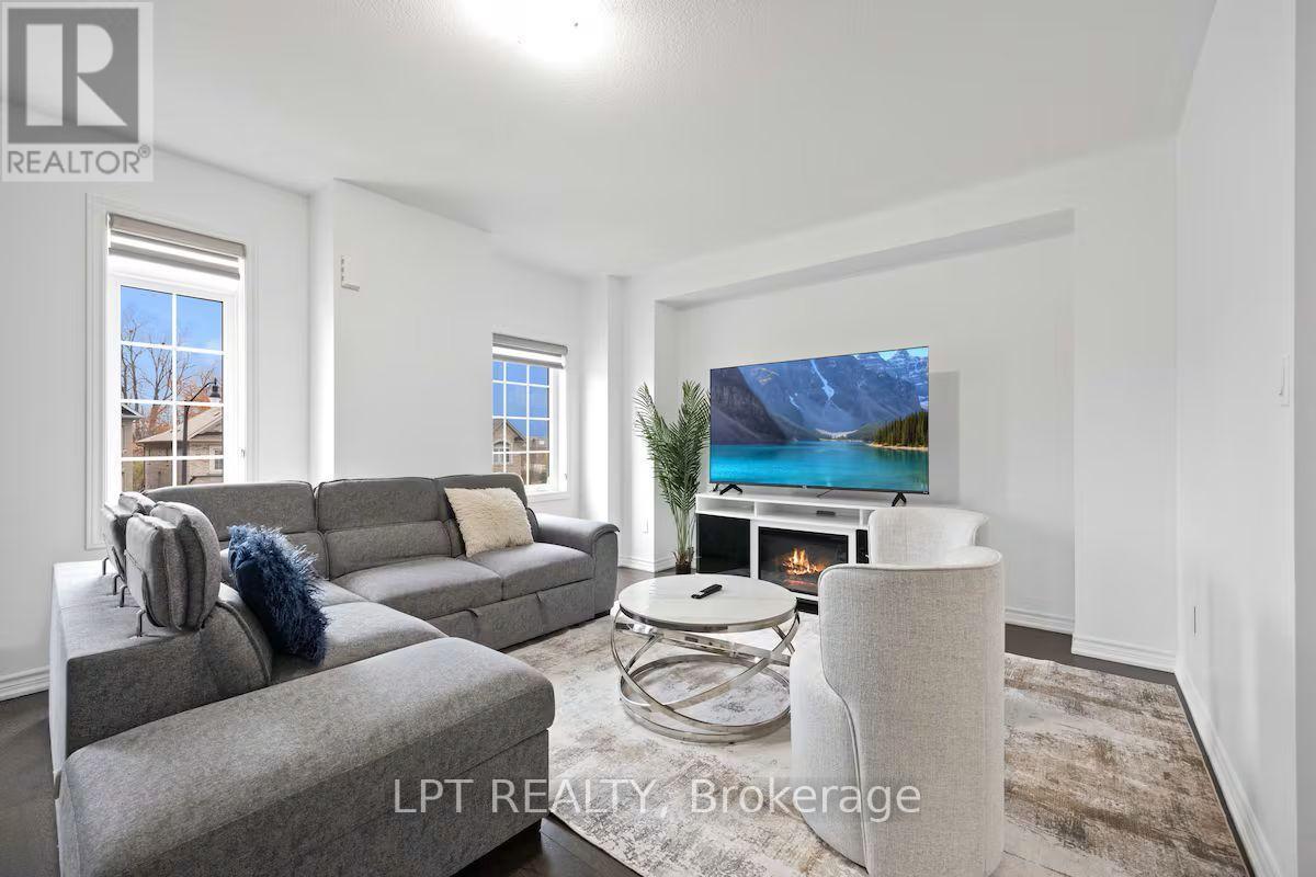 341 Remembrance Road, Brampton, Ontario  L7A 4X5 - Photo 6 - W13717144