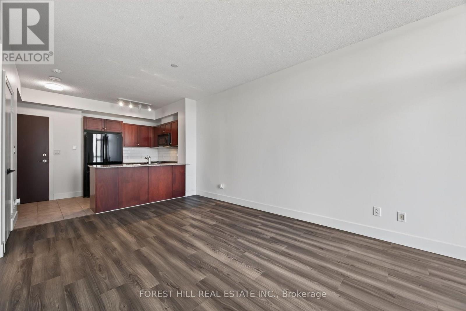 804 - 1359 Rathburn Road E, Mississauga, Ontario  L4W 5P7 - Photo 11 - W13717198