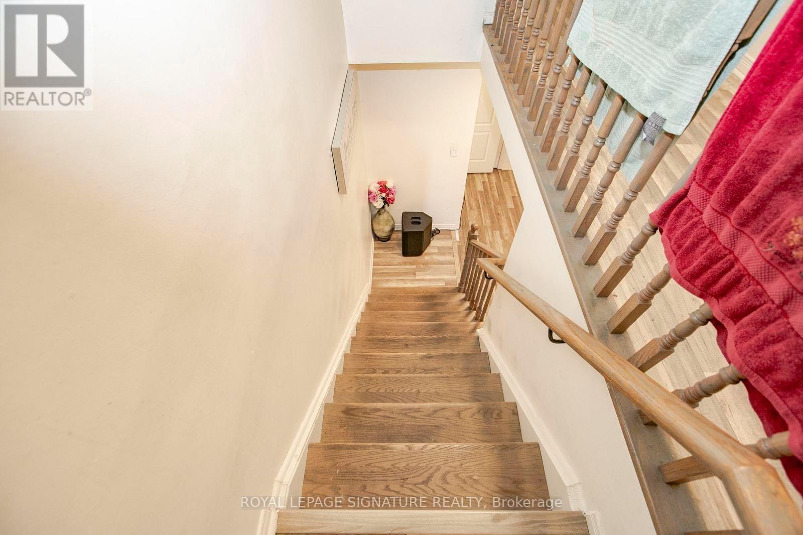 941 Mandolin Place, Mississauga, Ontario  L5W 1S3 - Photo 19 - W13717200