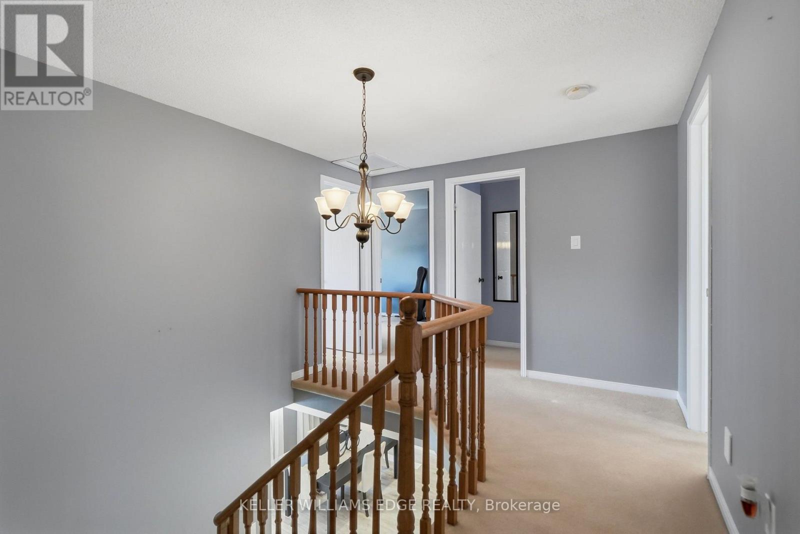 2055 Hunters Wood Drive, Burlington, Ontario  L7M 2T9 - Photo 19 - W13717238
