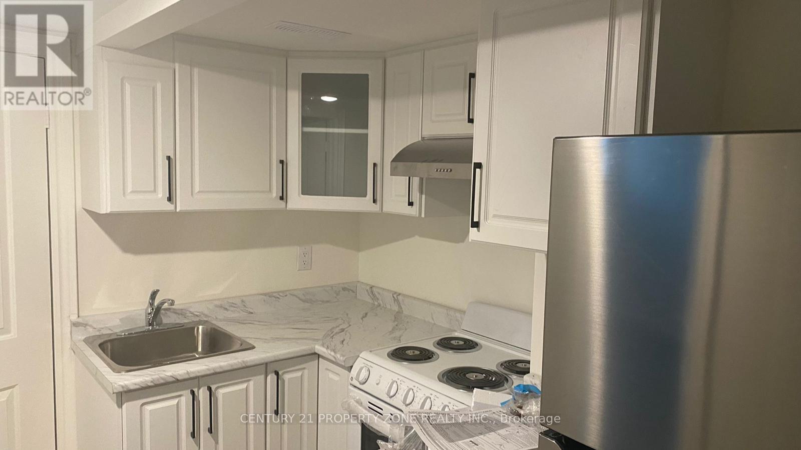2 QUEENPOST DRIVE