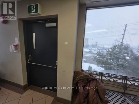 302 - 2100 Finch Avenue W, Toronto, Ontario  M3N 2Z9 - Photo 14 - W13717258