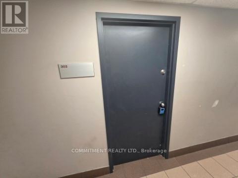 302 - 2100 Finch Avenue W, Toronto, Ontario  M3N 2Z9 - Photo 4 - W13717258