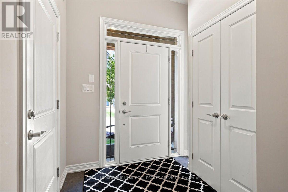 53 Sonoma Valley Crescent, Hamilton, Ontario  L9B 0J3 - Photo 6 - X13717236