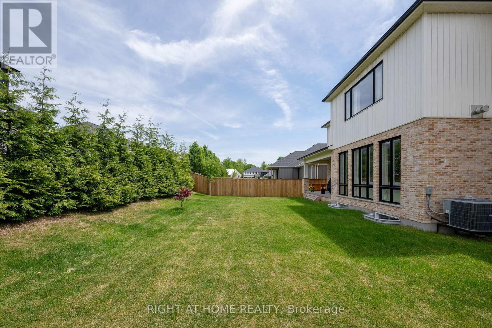 372 Manhattan Drive, London South, Ontario  N6K 0L5 - Photo 28 - X13717264