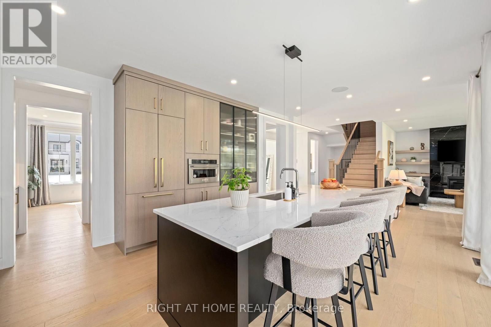 372 Manhattan Drive, London South, Ontario  N6K 0L5 - Photo 8 - X13717264