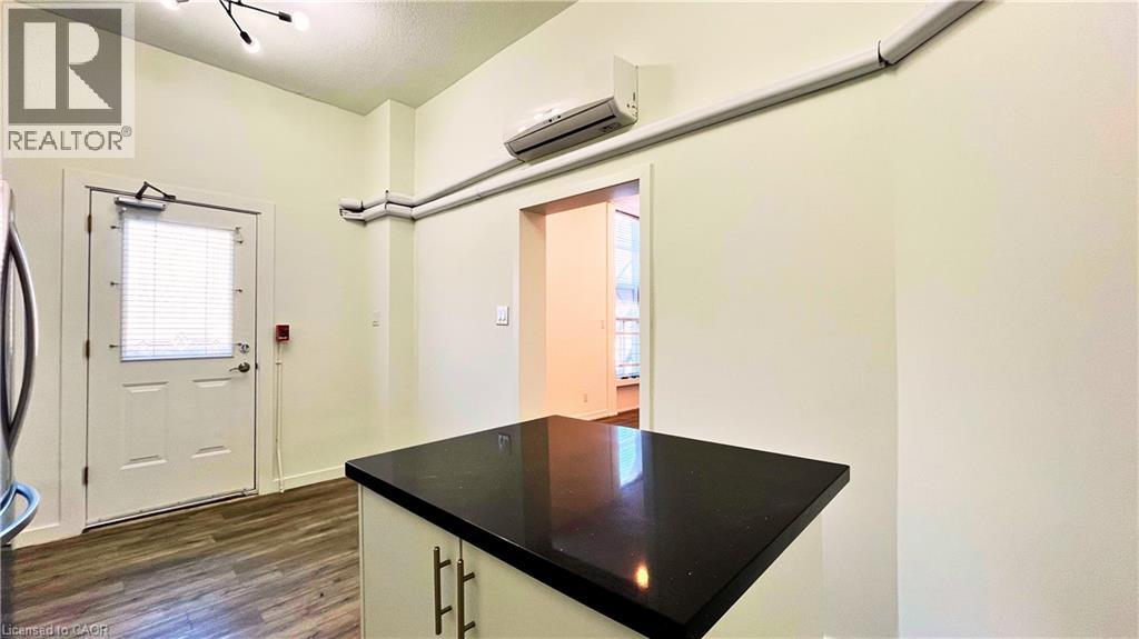 61 Hurst Place S, Hamilton, Ontario  L8P 3E6 - Photo 6 - 40858633