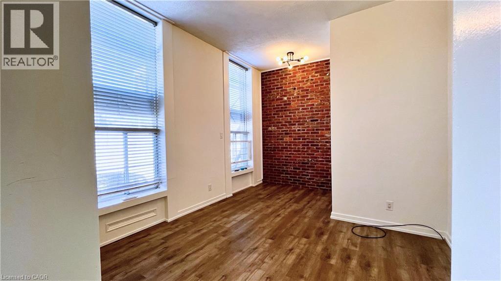 61 Hurst Place S, Hamilton, Ontario  L8P 3E6 - Photo 7 - 40858633