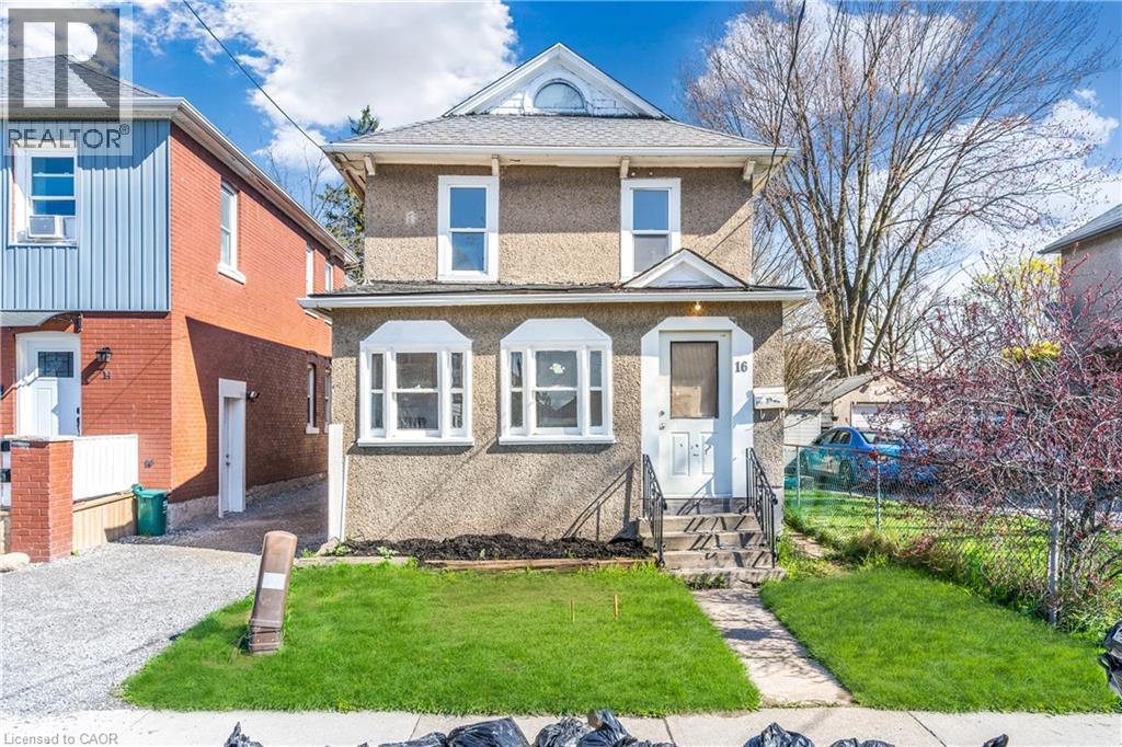 16 ALBERT Street, Welland, Ontario