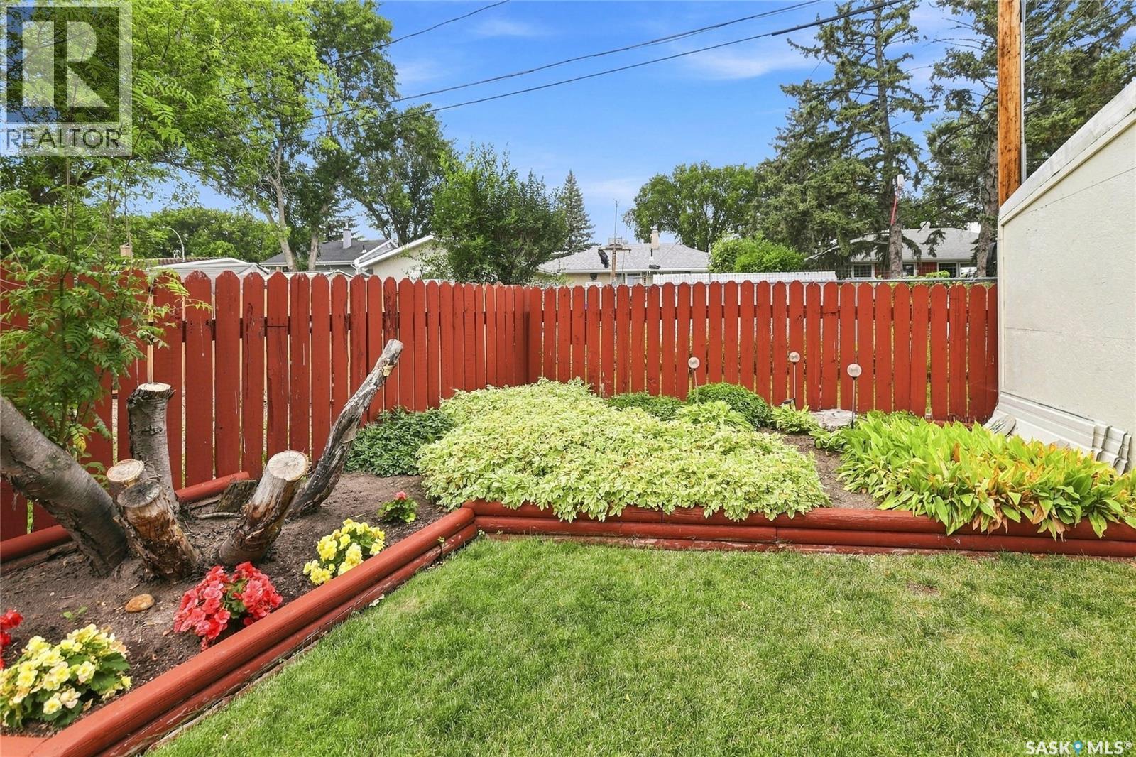 16 Yarnton Crescent, Regina, Saskatchewan  S4R 4A2 - Photo 29 - SK046589