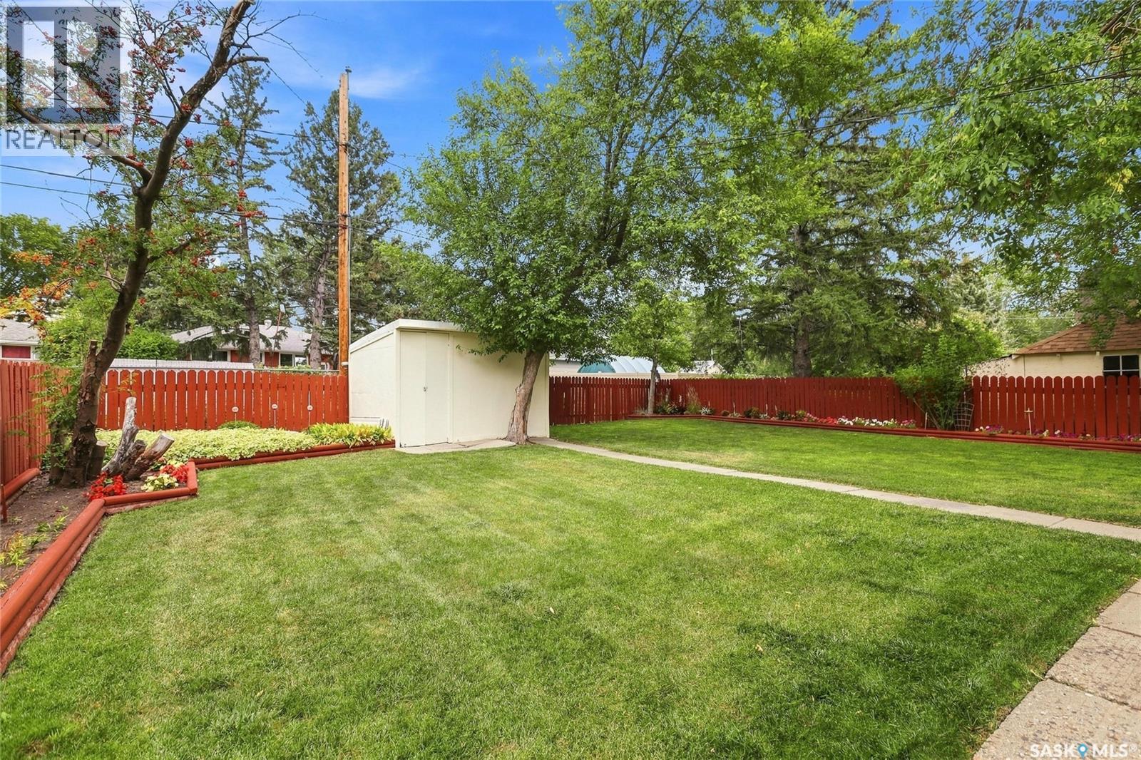16 Yarnton Crescent, Regina, Saskatchewan  S4R 4A2 - Photo 30 - SK046589