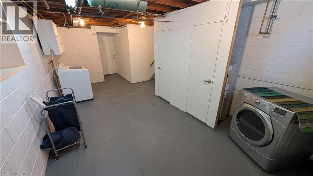 250 Highland Road W Unit# 2 Main Right Side, Stoney Creek, Ontario  L8J 3T7 - Photo 10 - 40842214