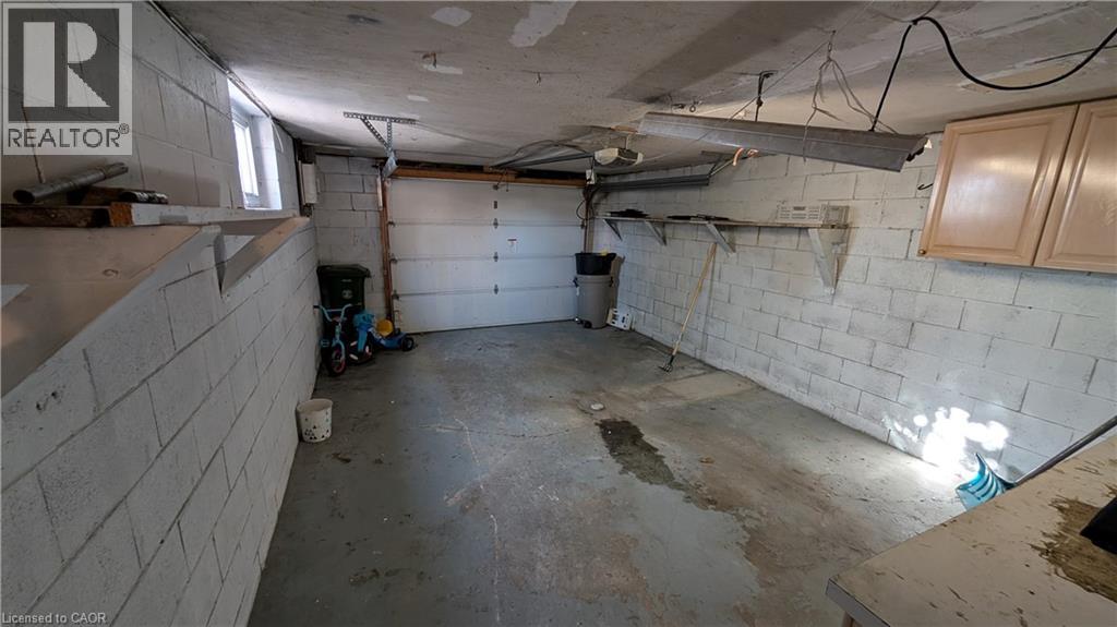 250 Highland Road W Unit# 2 Main Right Side, Stoney Creek, Ontario  L8J 3T7 - Photo 11 - 40842214