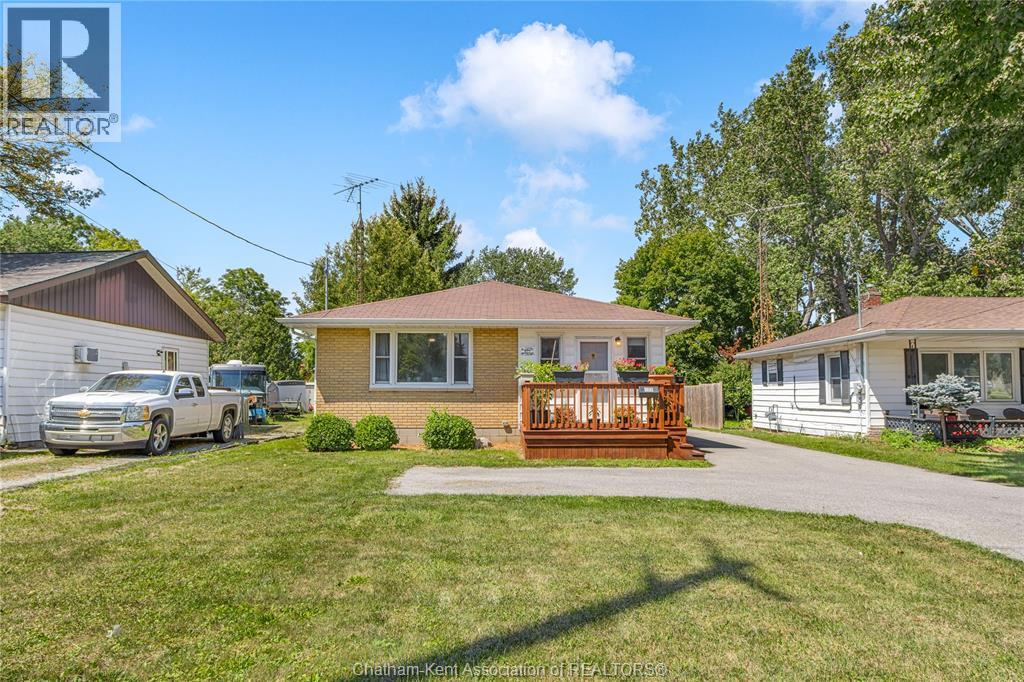 577 Park Avenue West, Chatham, Ontario N7M 1X1 - Photo 4 - 26020900