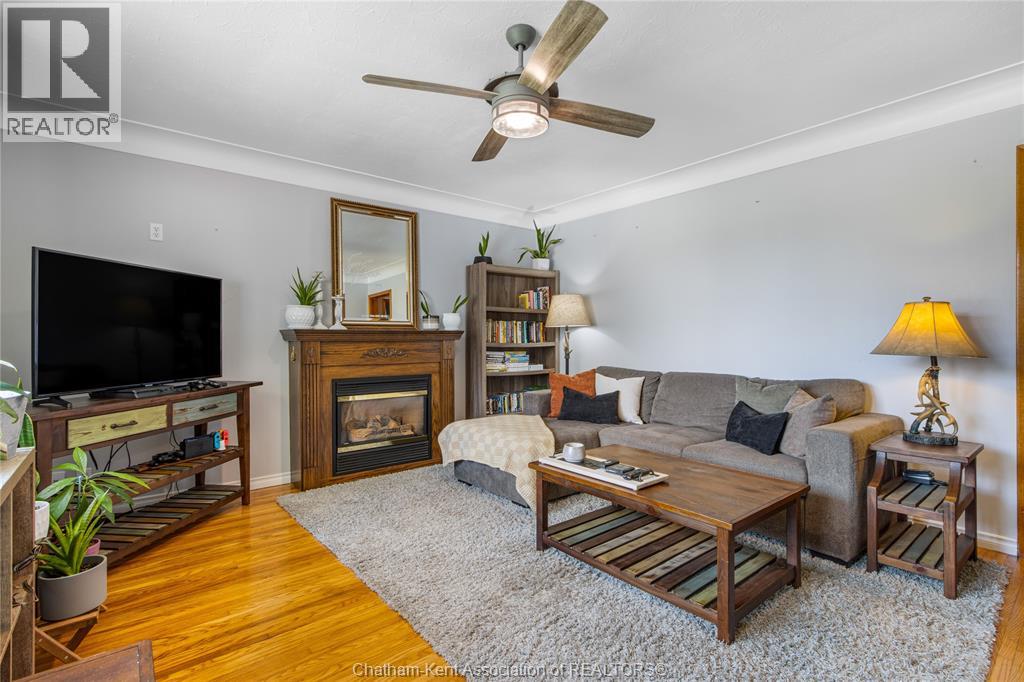 577 Park Avenue West, Chatham, Ontario N7M 1X1 - Photo 8 - 26020900