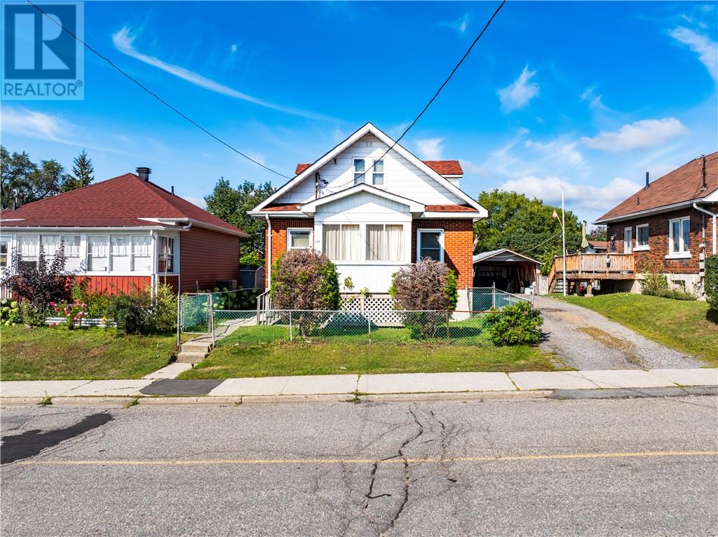 359 Burton Street, Sudbury, Ontario  P3C 4K4 - Photo 1 - 2129882