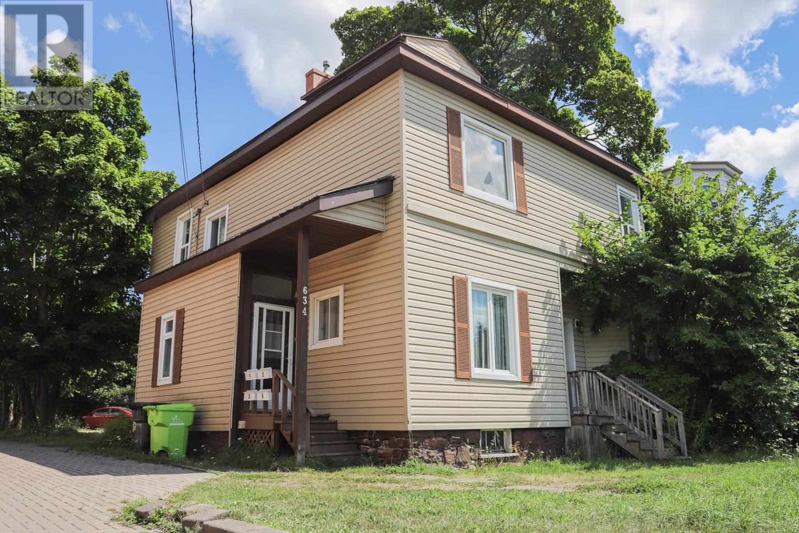 634 Wellington St, Sault Ste. Marie, Ontario  P6A 2M5 - Photo 2 - SM262141