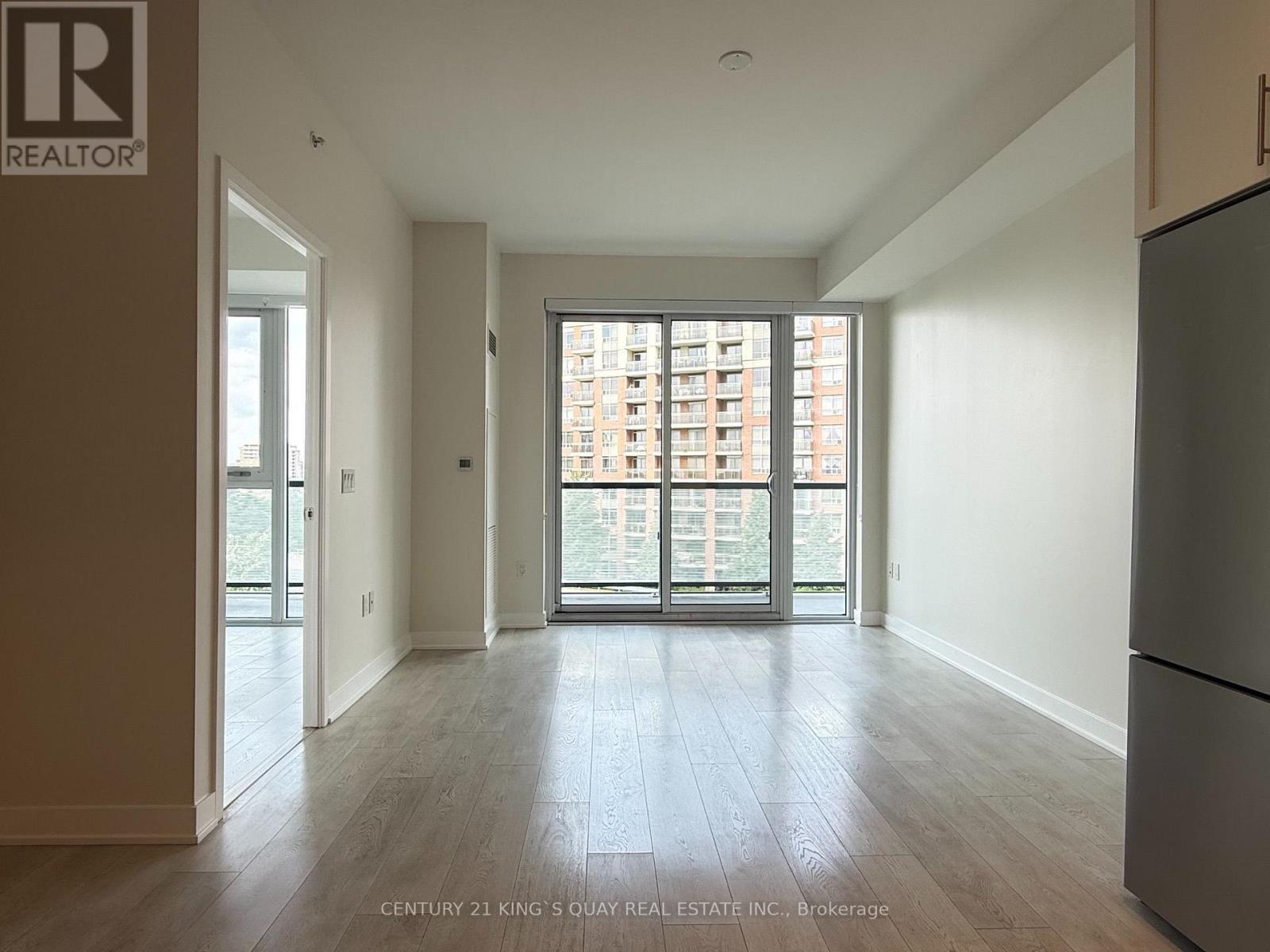704 - 85 Oneida Crescent, Richmond Hill, Ontario L4B 0H4 - Photo 4 - N13585774