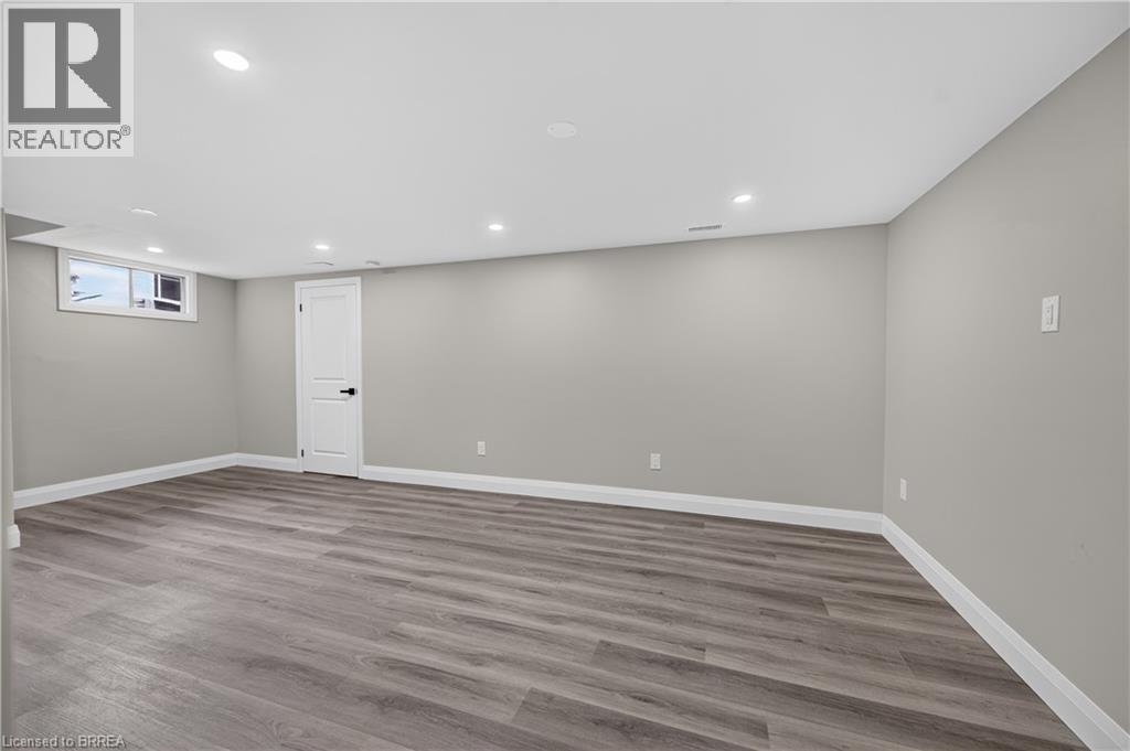 10 Elmwood Avenue, Brantford, Ontario  N3R 2J8 - Photo 36 - 40857012