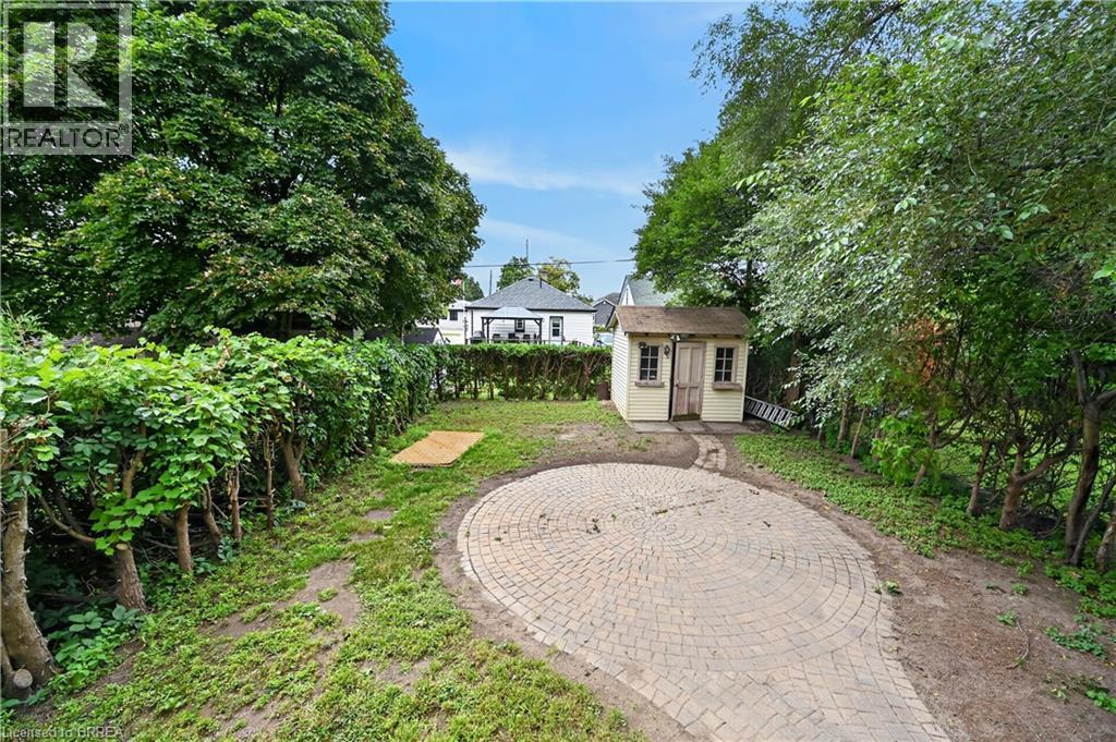 10 Elmwood Avenue, Brantford, Ontario  N3R 2J8 - Photo 43 - 40857012