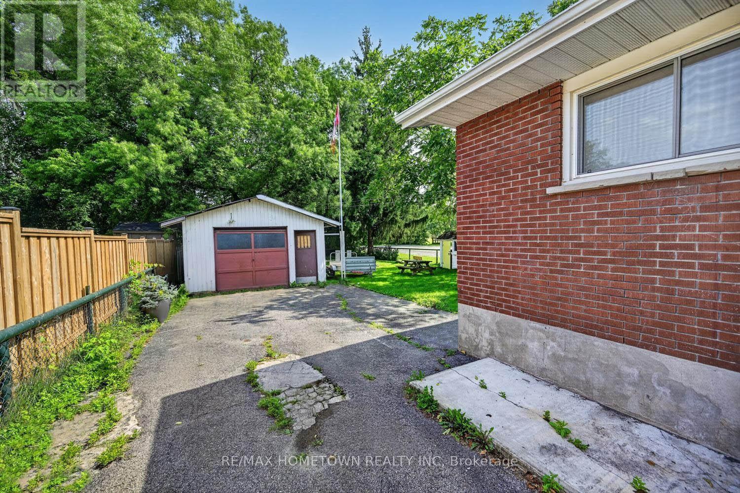 351 Churchill Road, Prescott, Ontario  K0E 1T0 - Photo 2 - X13717412