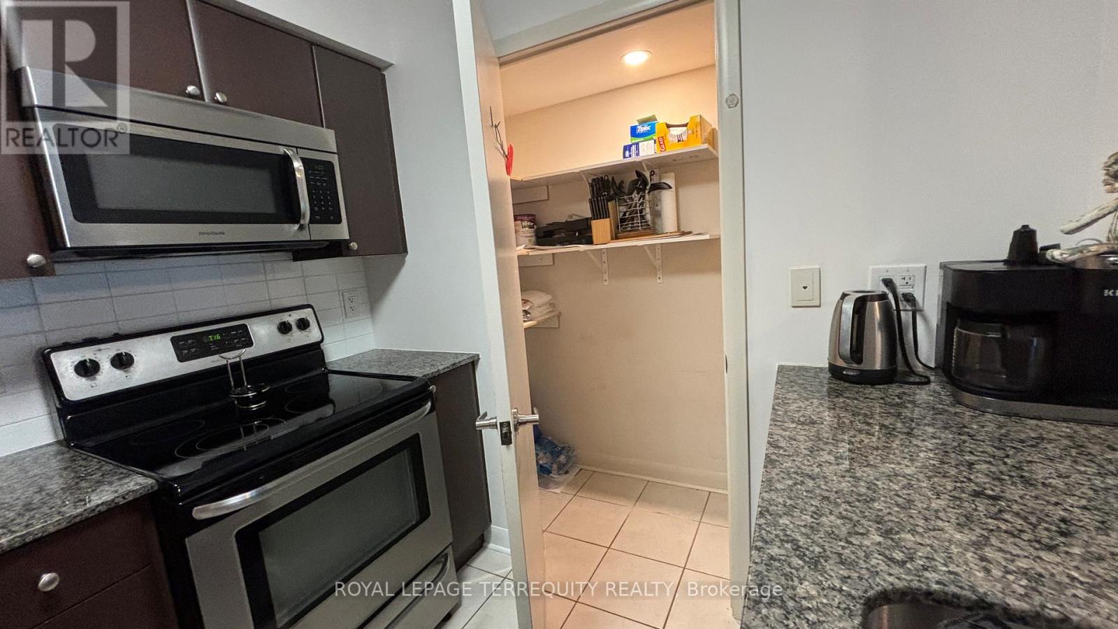 835 - 525 Wilson Avenue, Toronto, Ontario M3H 0A7 - Photo 31 - C13717172