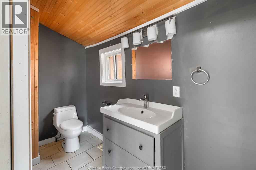 1074 Hickory Road, Windsor, Ontario  N8Y 3S1 - Photo 14 - 26020948