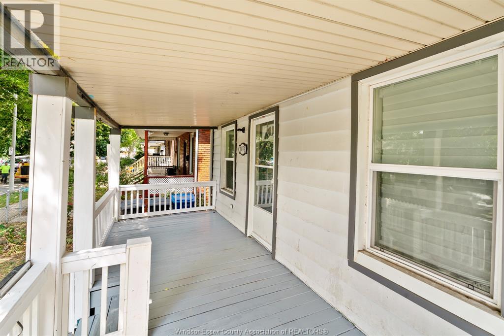 1074 Hickory Road, Windsor, Ontario  N8Y 3S1 - Photo 3 - 26020948